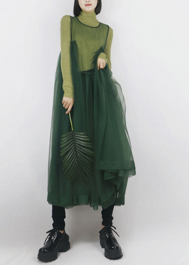 Schwarzgrünes langes Kleid aus Tüll, asymmetrisch, extra großer Saum, ärmellos