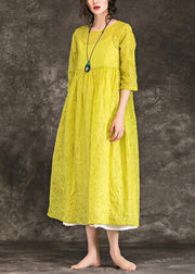 Böhmische gelbe Baumwollsteppkleidung Lässige Catwalk-O-Hals Robe-Sommerkleider mit drei Vierteln Ärmeln
