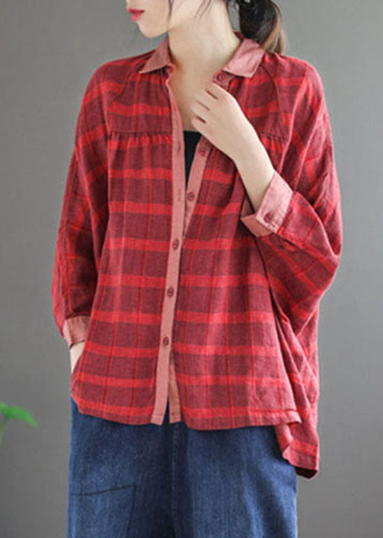 Boutique Bubikragen-Blusen mit roten Knöpfen Frühling