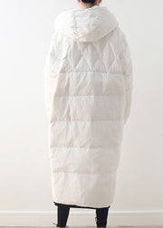 Kurze weiße Taschen mit Reißverschluss Kapuzen-Daunenmantel mit langen Ärmeln
