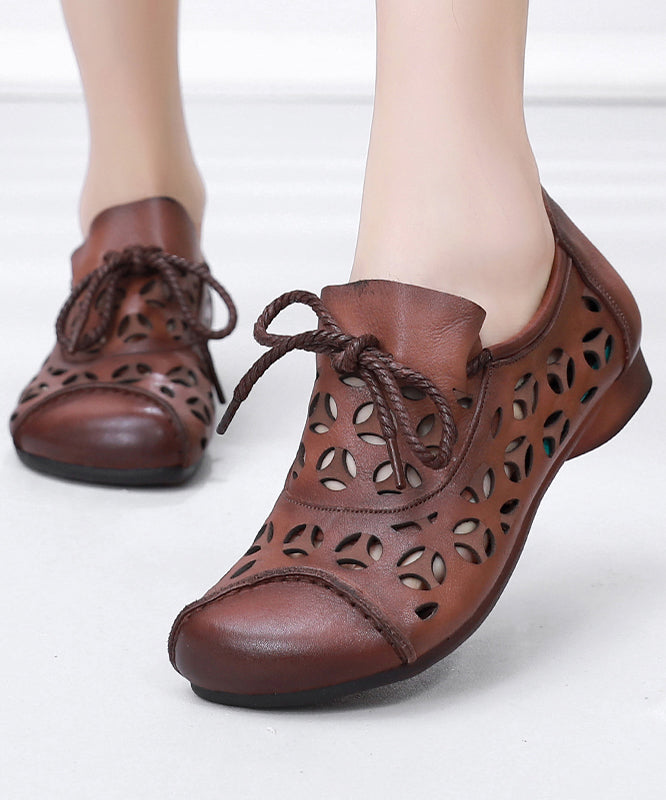 Braune flache Schuhe Rindsleder Mode aushöhlen Schnürschuhe