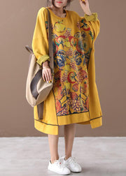 Lässiges gelbes asymmetrisches bedrucktes Baumwoll-Sweatshirt-Kleid Winter