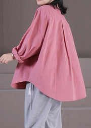 Schicke rosa Bubikragen-Knopftaschen-Hemden mit langen Ärmeln