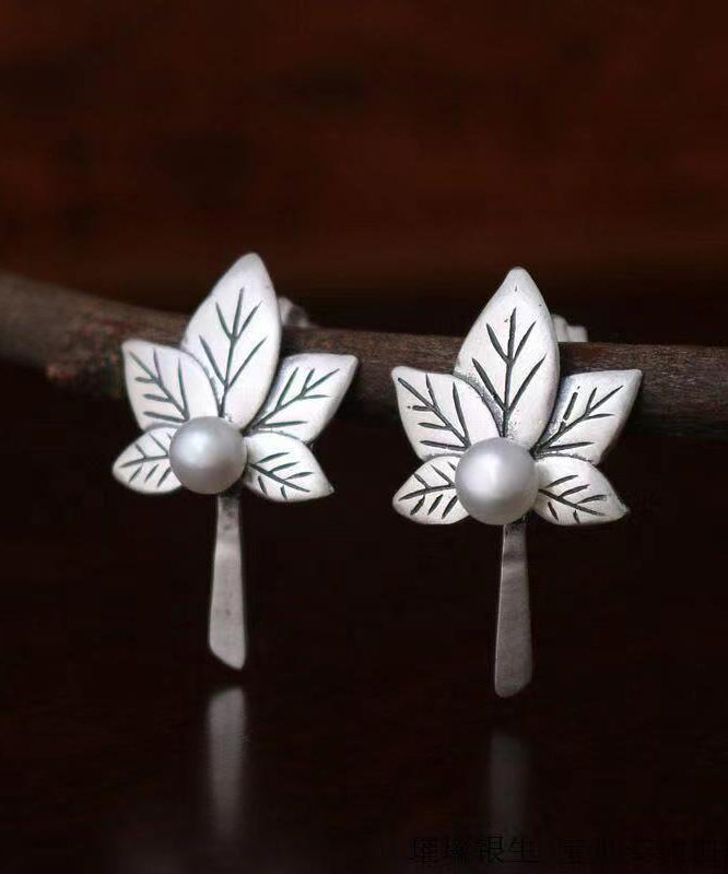 Chic Vintage Silver Maple Leaf Nail Bead Stud Earrings