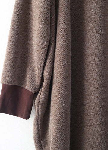 Klobige braune Pulloverkleider Locker sitzender Pullover Boutique Winterkleid mit Stehkragen Patchwork