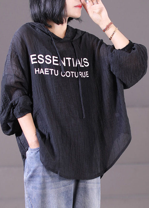 Klassisches schwarzes Kapuzen-Sweatshirt mit Kordelzug und zerknitterter Baumwolle Streetwear Langarm