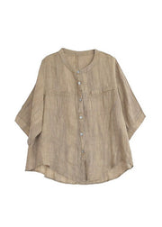 Nobles, khakifarbenes, faltiges Leinenhemd mit O-Neck-Knopf, halbärmelig
