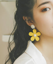 Classy Yellow Daisy Floral Pearl Drop Earrings