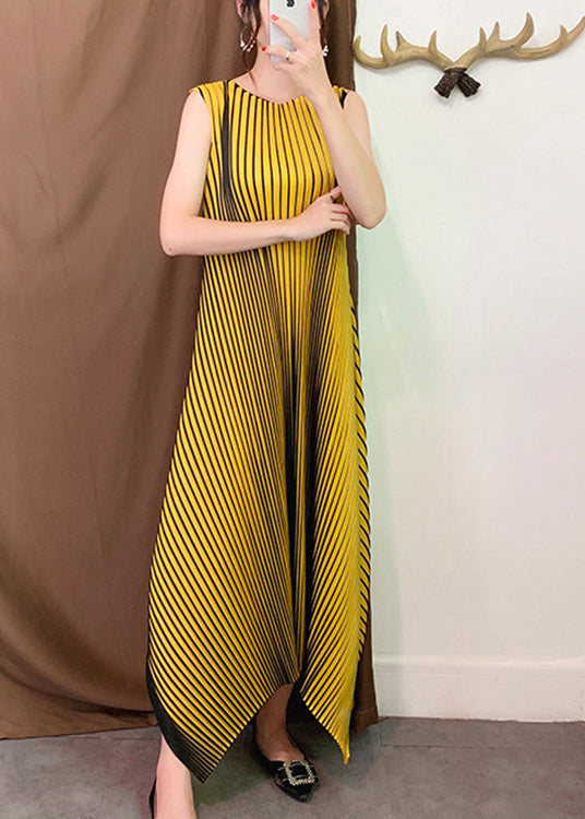 Classy Yellow O-Neck Asymmetrical Striped Holiday Dress Sleeveless