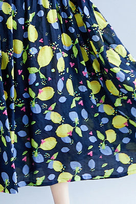 Elegante Leinenkleider mit Marinedruck in Übergröße. Kurzärmlige Sommerkleider aus Baumwolle mit Rundhalsausschnitt