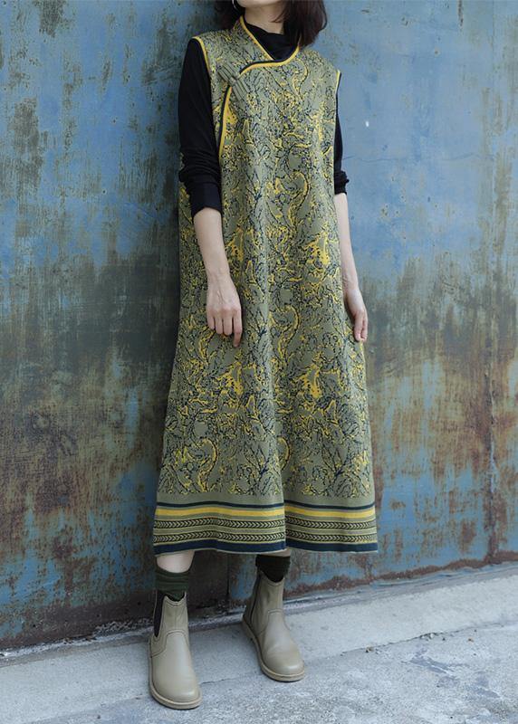 Cozy yellow green Sweater weather Beautiful Chinese Button Art sleeveless knitted tops - SooLinen