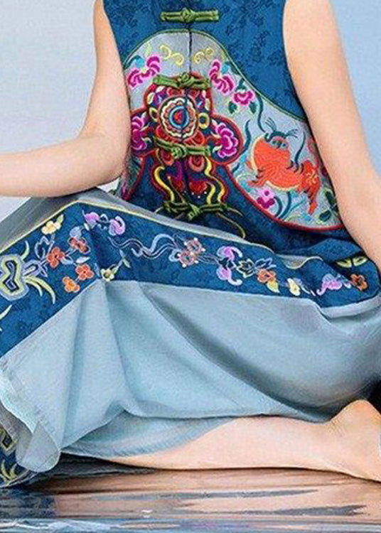 Cute Blue Embroidered Elastic Waist Pockets Cotton Crop Pants Summer