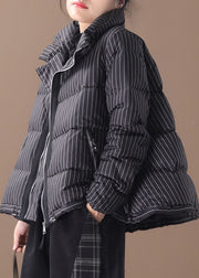 DIY schwarze gestreifte Winter-Entendaunenmäntel mit Reißverschluss