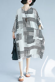 DIY schwarze Baumwollleinenkleidung Korea Design O Halstaschen Knie Sommerkleider