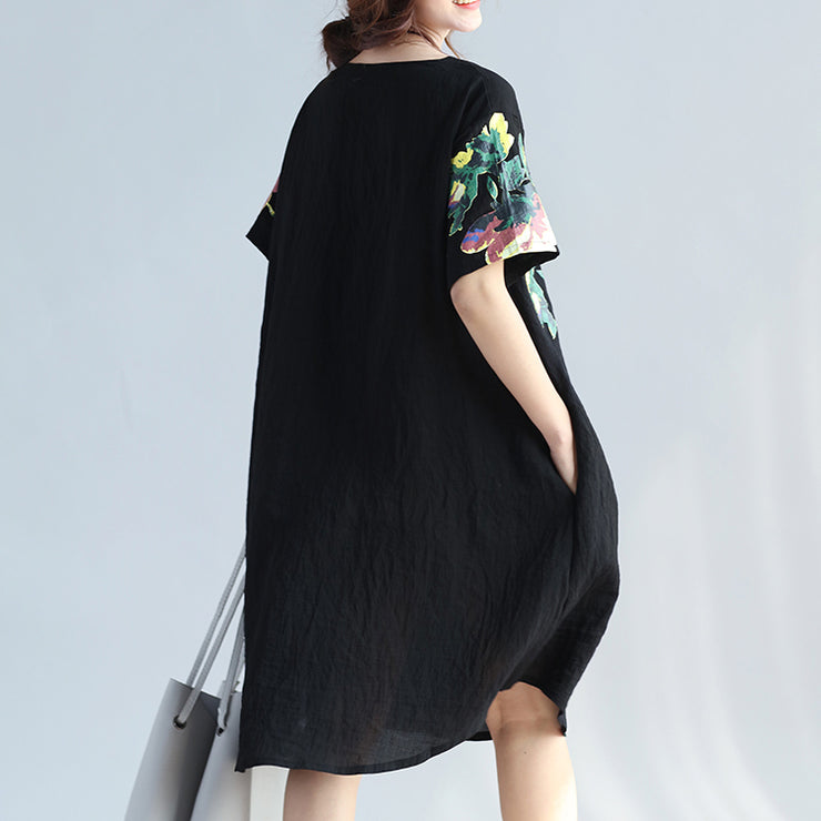 Elegante schwarze Drucke aus reinem Leinenkleider plus Größenkleidung Leinenbaumwollkleid Vintage wildes Kurzarm-Leinenkleid mit O-Ausschnitt