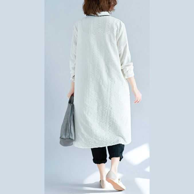 Elegante weiße Hemdkleider aus reiner Baumwolle in Übergröße Baumwollkleider Neues Langarm-Hemdkleid mit Umlegekragen und Taschen aus Baumwolle