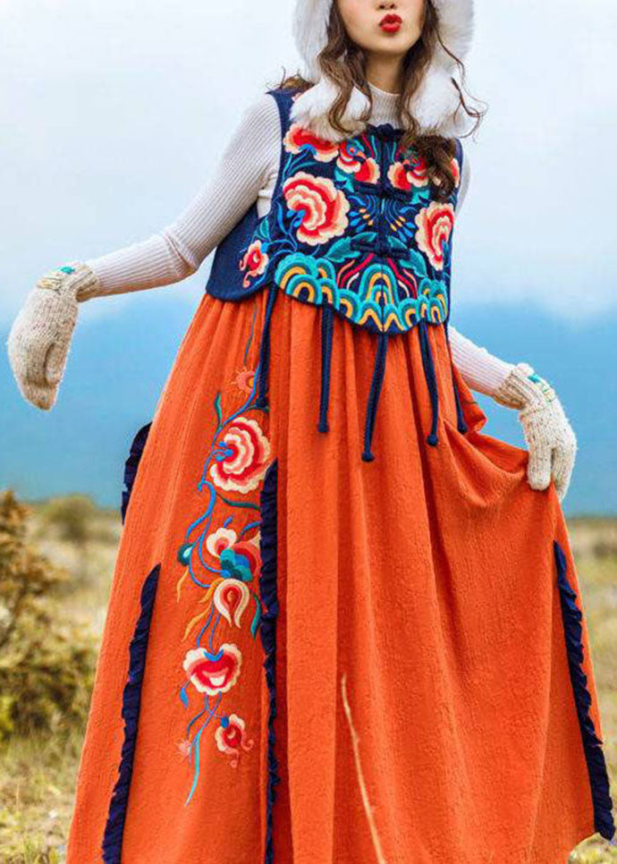 Berühmter Familienstil Orange besticktes langes Kleid mit O-Ausschnitt und besticktem Patchwork, ärmellos