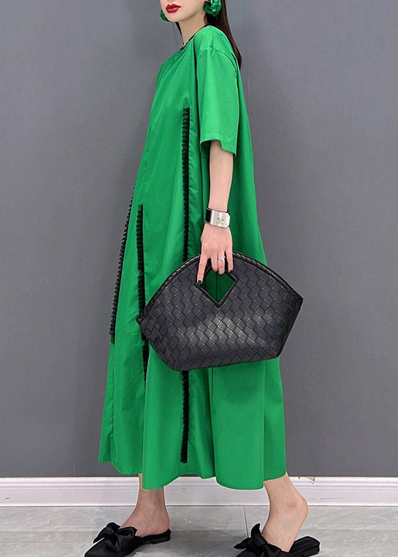 Fashion Green O-Neck gekräuselte Patchwork-Taschen langes Kleid mit kurzen Ärmeln