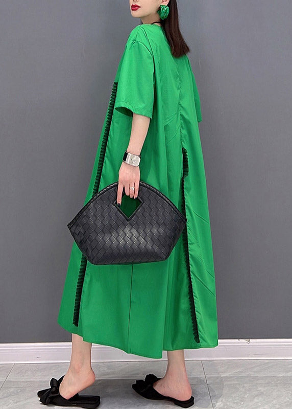 Fashion Green O-Neck gekräuselte Patchwork-Taschen langes Kleid mit kurzen Ärmeln