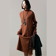 Modisches Pullover-Kleid-Outfit Edles, hochgeschlossenes, braunes Mujer-Strickkleid mit hohem Ausschnitt