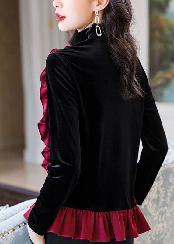 Feines schwarzes Rollkragen-Shirt mit asymmetrischem Patchwork und Rüschen aus Seidenvelours mit langen Ärmeln