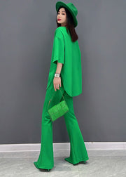 Feines grünes O-Neck-Seiten-Open-Letter-Print-Baumwolltanks und ausgestellte Hosen, zweiteiliges Set Sommer