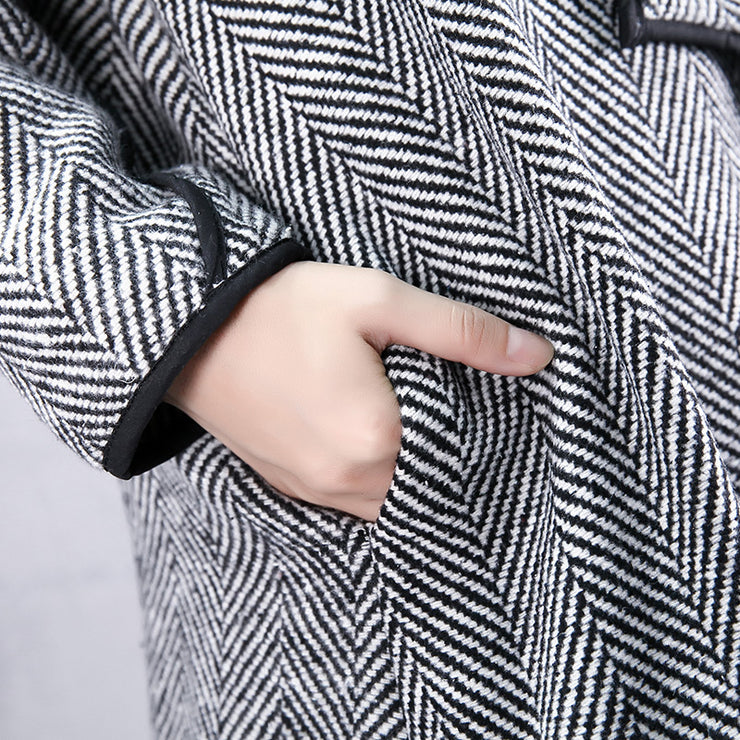 Fine black striped Coats casual turn-down Collar outwear fine pockets long coats