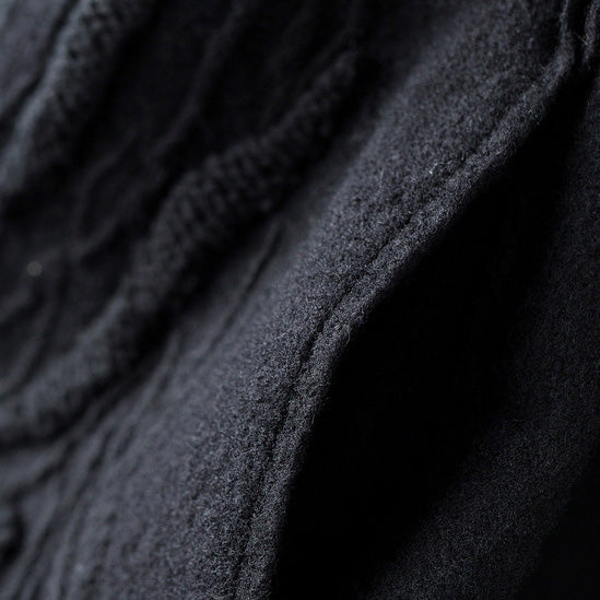 Feiner schwarzer Wollmantel für Damen in Übergröße mit Stickerei Wintermantel mit langen Ärmeln aus Wolle