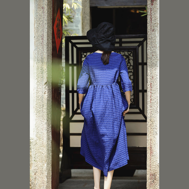Feines blaues Seiden-Leinen-Kleid plus Größe Baggy-Kleider mit O-Ausschnitt Neue Halbärmelige Seiden-Leinen-Kleider mit großem Saum