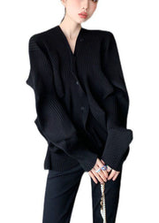 Taillierter schwarzer V-Ausschnitt mit asymmetrischem Design im Herbst-Pullover-Mantel