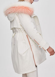 Taillierter weißer Waschbär-Haarkragen mit Kapuze, niedriges Design, Winter-Entendaunenmantel
