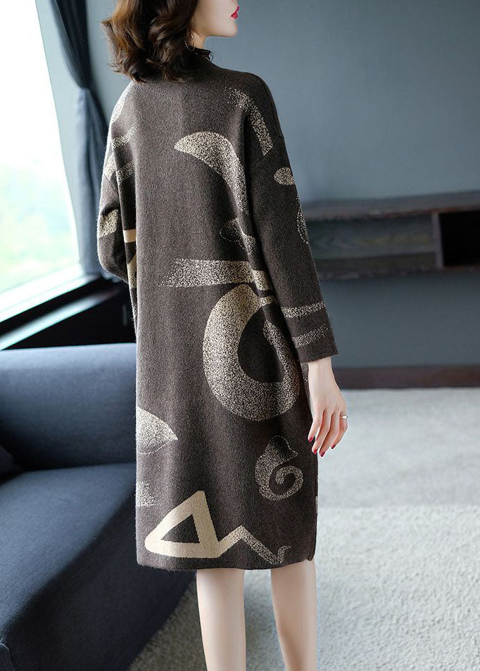 French Khaki Stehkragen Übergroßes Kaschmir-Pullover-Kleid mit langen Ärmeln