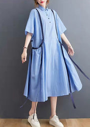 Französische hellblaue Peter Pan-Kragen-Knopf-Hemd-Kleider mit kurzen Ärmeln