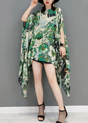 Loses Chiffon-Kleid mit grünem Druck, asymmetrisches Design, Fledermausärmel