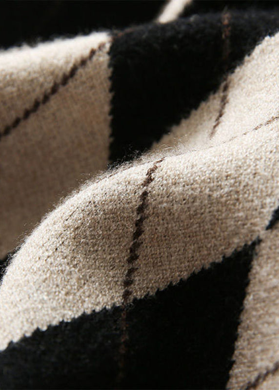 Italienischer schwarzer karierter elastischer Taillenstrickrock in A-Linie Herbst