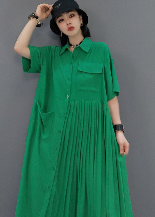 Italienisches grünes Peter-Pan-Kragen-Patchwork-zerknittertes einfarbiges Baumwoll-Hemdkleid mit kurzen Ärmeln