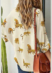 Italienisches hellgelbes Langarm-Chiffonhemd mit V-Ausschnitt und Animal-Print