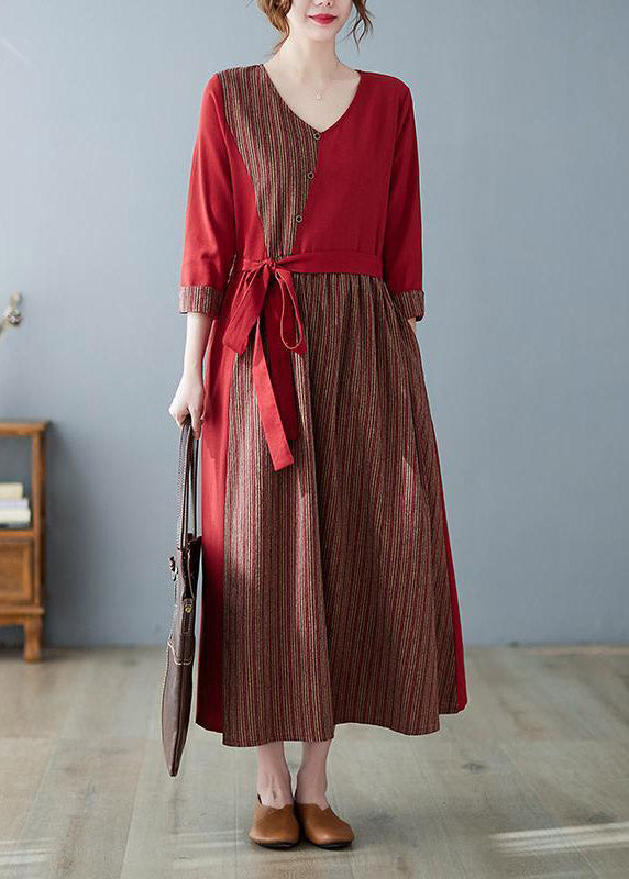 Italienisches Mulberry-Kleid mit V-Ausschnitt, asymmetrischem Patchwork, gestreiften Knöpfen, Taschen, Taillenschnürung, Leinenkleid mit drei Vierteln