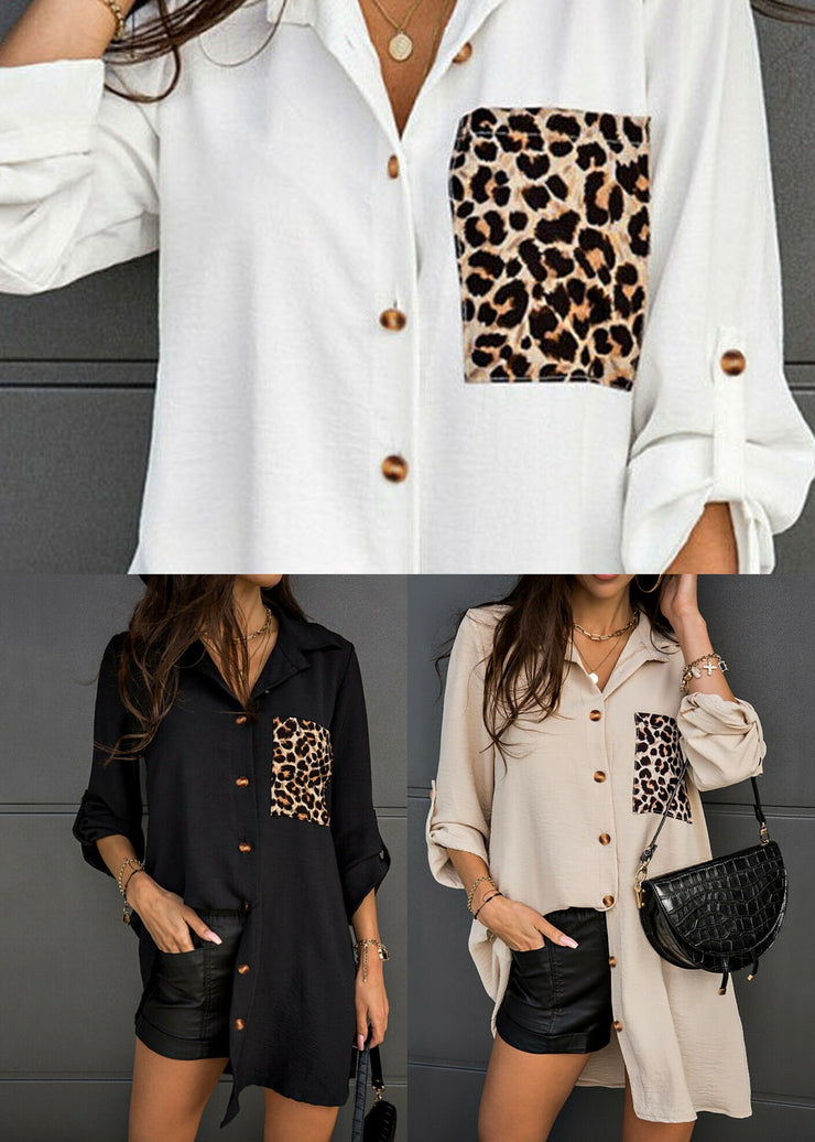 Khakifarbenes Patchwork-Leoparden-Print-Baumwoll-Damenhemd, das lange Ärmel drapiert