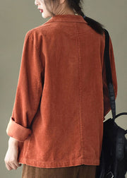 Lose orange-gelbe Knopftaschen Peter-Pan-Kragen-Cord-Mantel mit langen Ärmeln