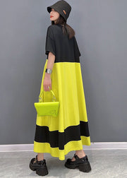 Lockeres, gelbes, schwarzes, übergroßes Patchwork-Baumwoll-Langarmkleid mit kurzen Ärmeln