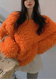 Luxuriöses, orangefarbenes, kuscheliges, lockeres Winter-Sweatshirt mit O-Ausschnitt
