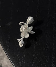 Modern White Sterling Silver Floral Stud Earrings
