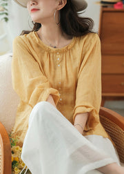 Modernes gelbes Leinenhemd mit O-Ausschnitt und Knöpfen, dreiviertel Ärmel