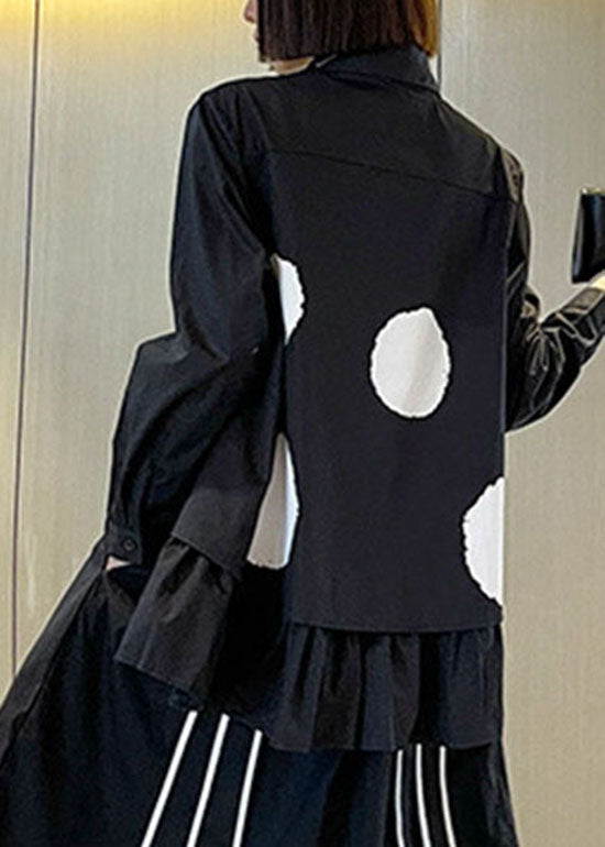 Modernes schwarzes, niedriges, hohes Design Peter Pan-Kragen, Punkt-Patchwork-Hemd, Oberteile im Frühling