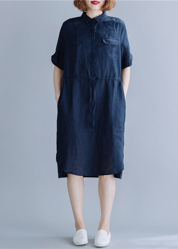 Marineblaue, seitlich offene Knopftaschen Hemdkleid mit kurzen Ärmeln