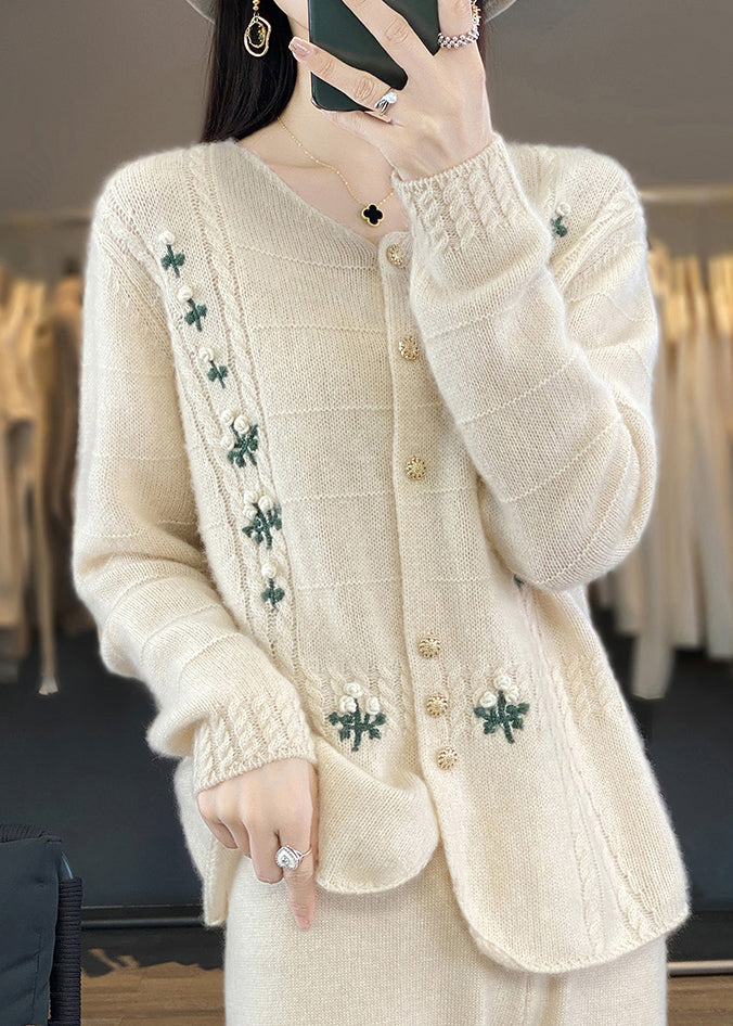 New Beige Embroidered Button Patchwork Cashmere Knit Coats Fall
