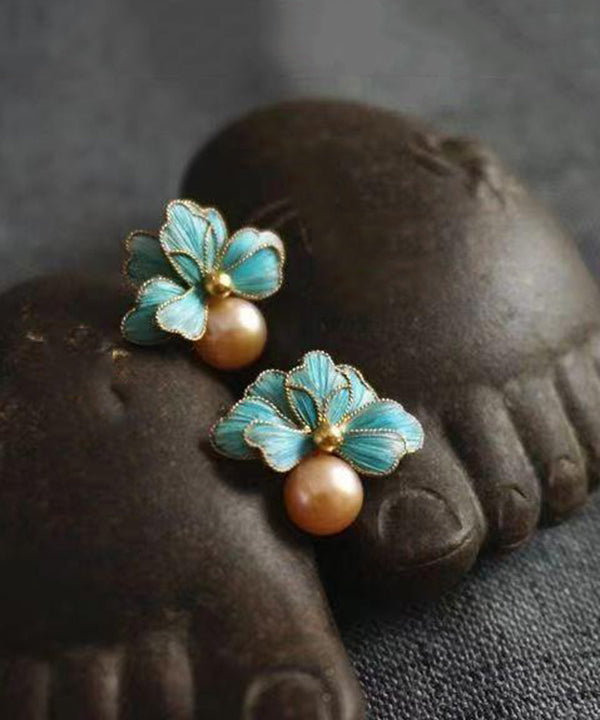 New Original Design Floral Pearl Stud Earrings