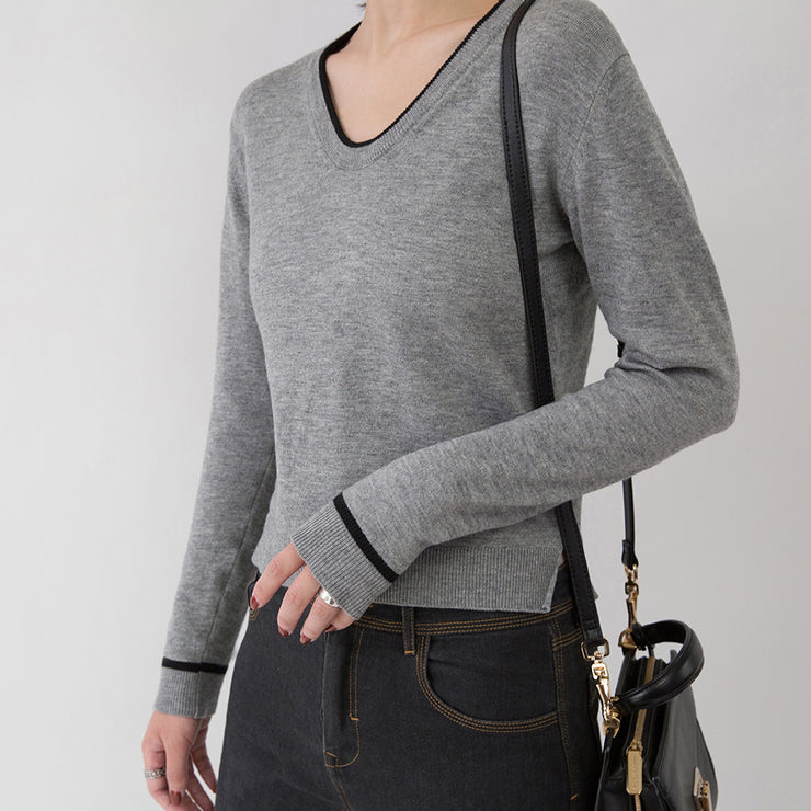 New gray cozy sweater Loose fitting V neck sweaters Elegant  side open sweaters