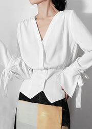 Original Design Weiße Tunika mit V-Ausschnitt aus Baumwolle mit langen Ärmeln